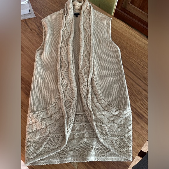 TALBOT vest - Picture 9 of 9